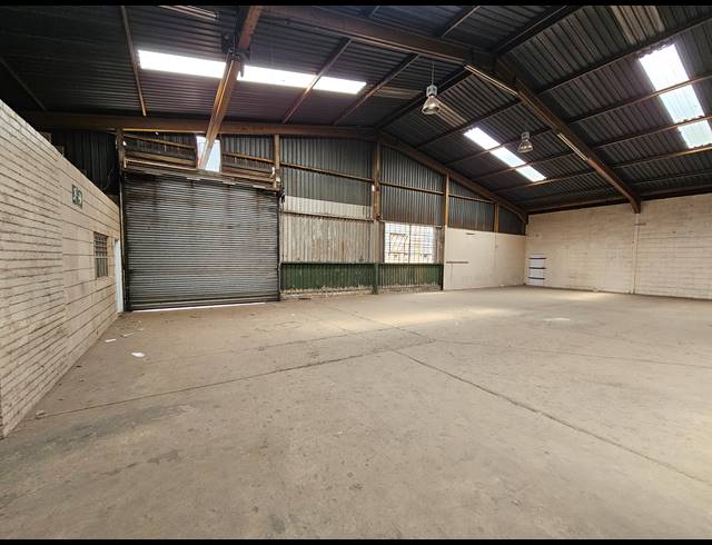 668M² FACTORY TO LET IN ANDERBOLT